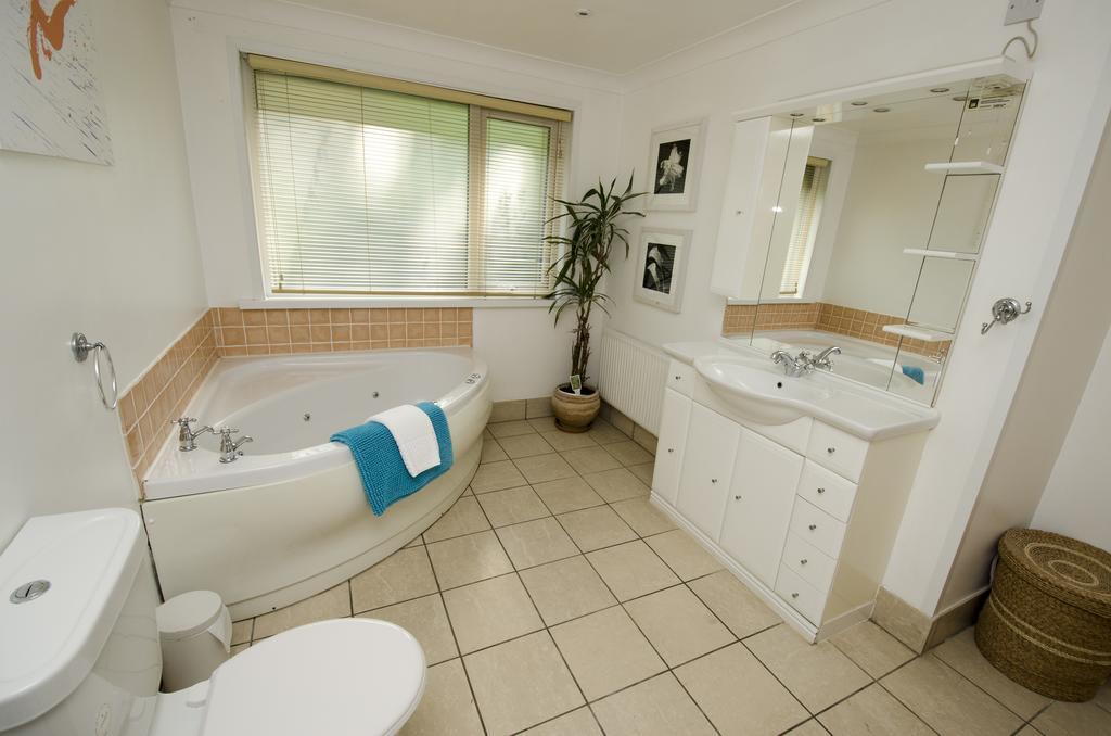 Watermouth Lodges Ilfracombe Rum bild
