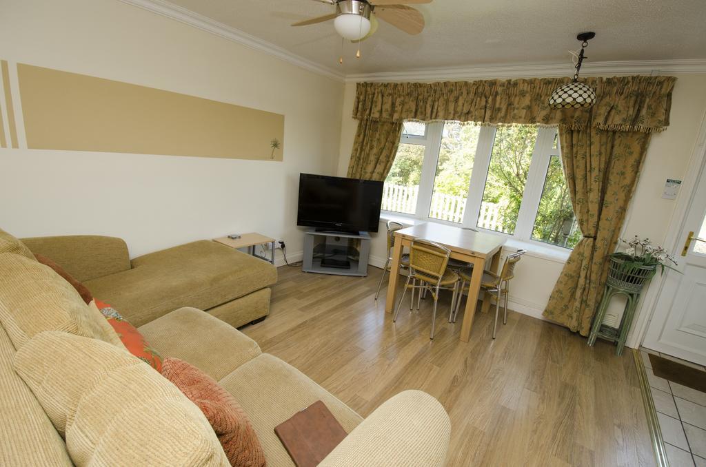 Watermouth Lodges Ilfracombe Rum bild