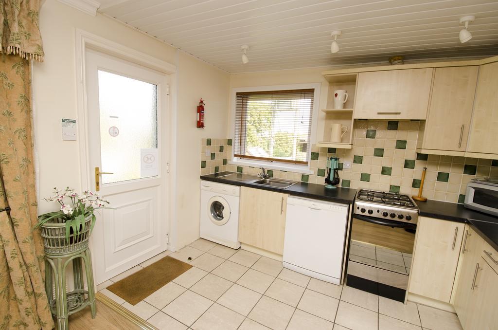 Watermouth Lodges Ilfracombe Rum bild